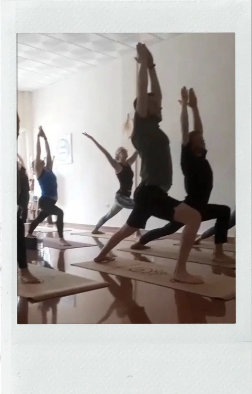 fotos en el tao azul centro de yoga en nerja